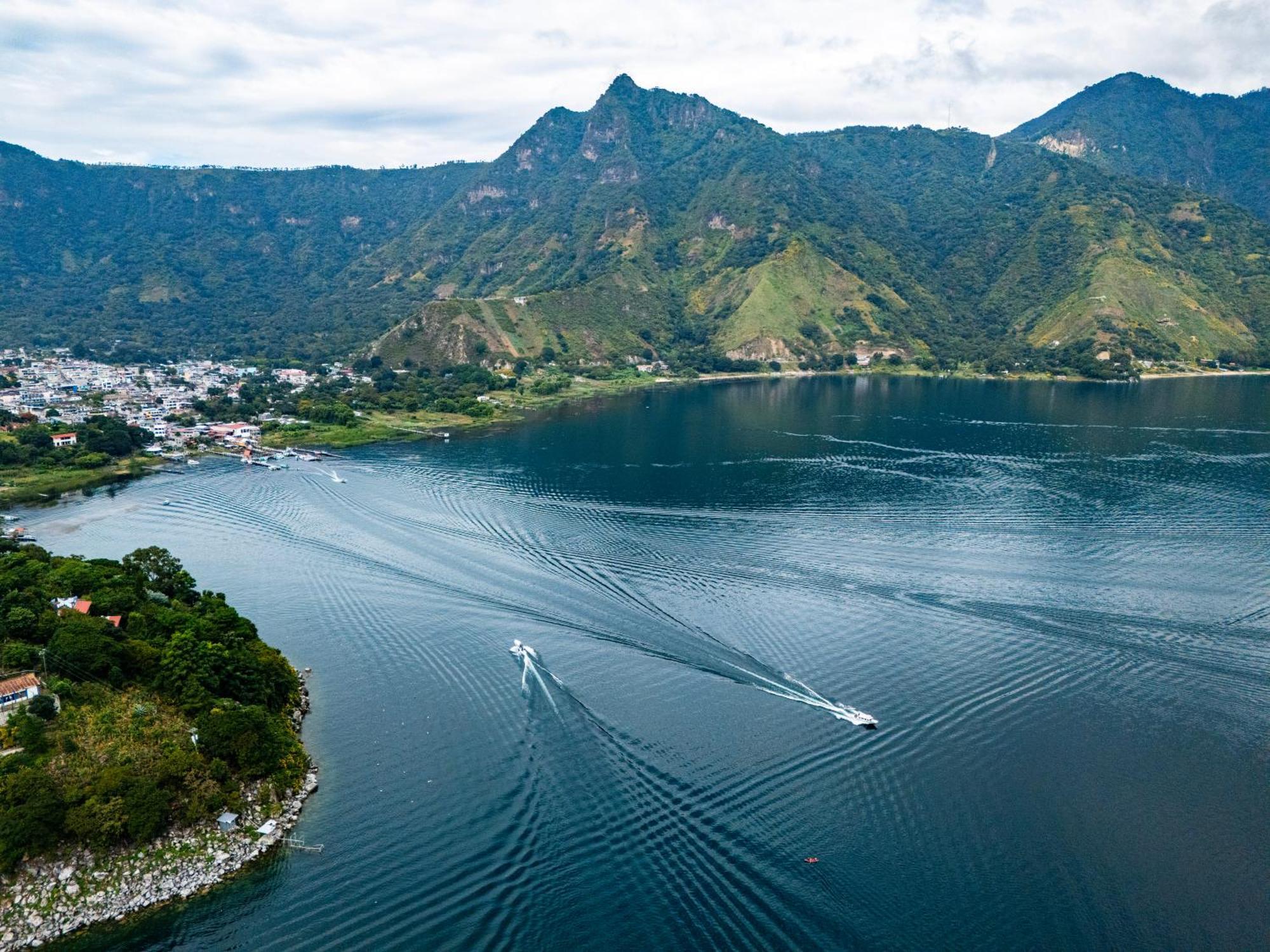 Luxury Atitlan Suites サン・ペドロ・ラ・ラグーナ エクステリア 写真